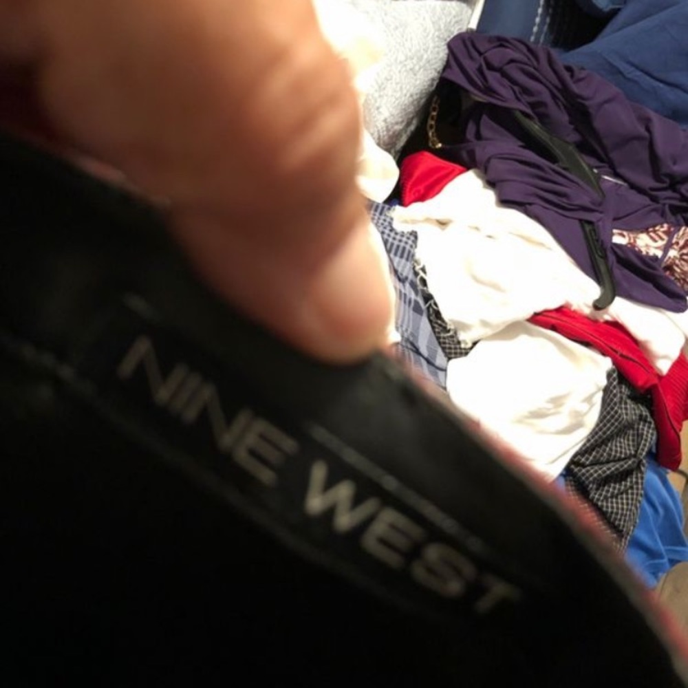 Boots - Picture 6 of 6